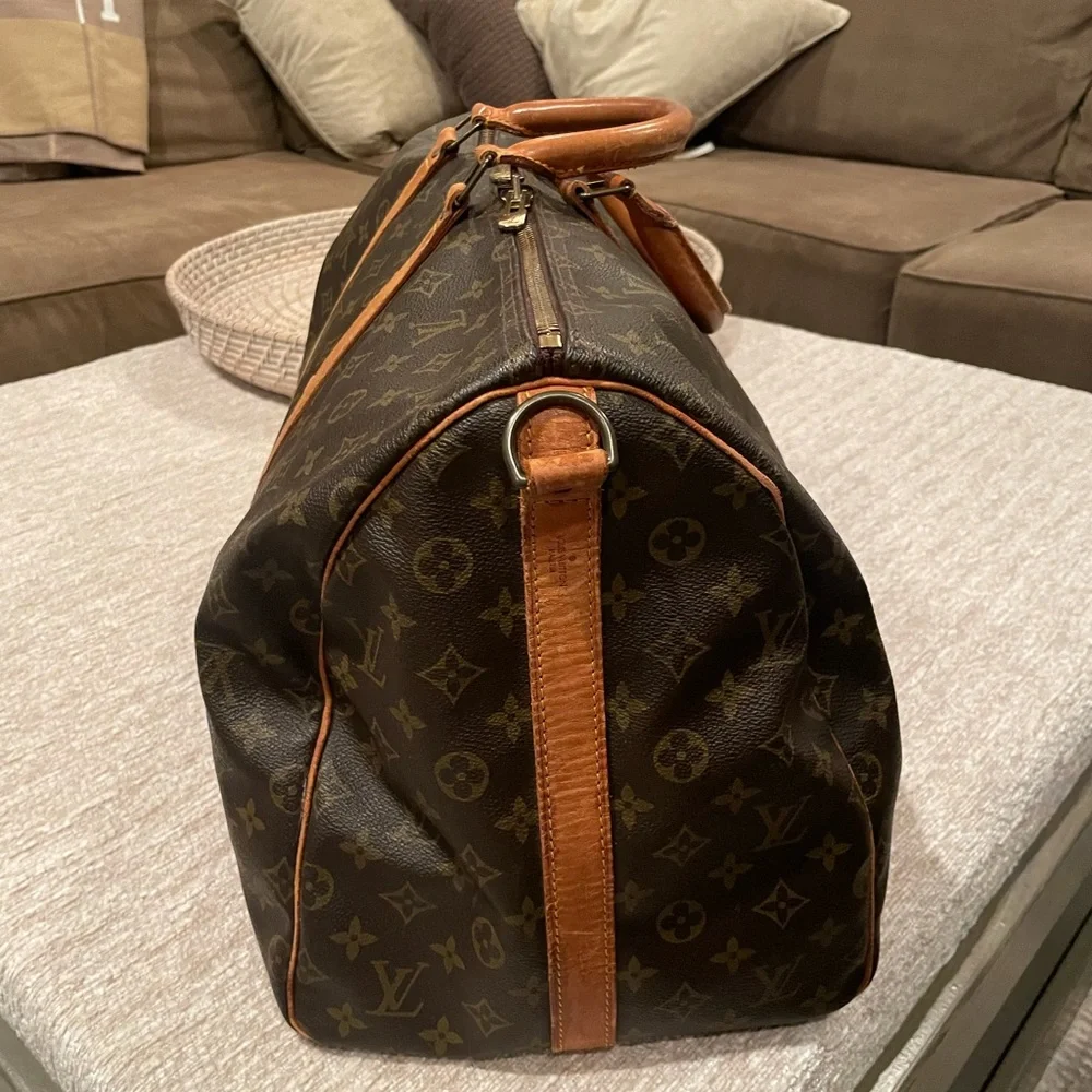 LV Keepall Tote Travel Bag - Picture 4 of 7